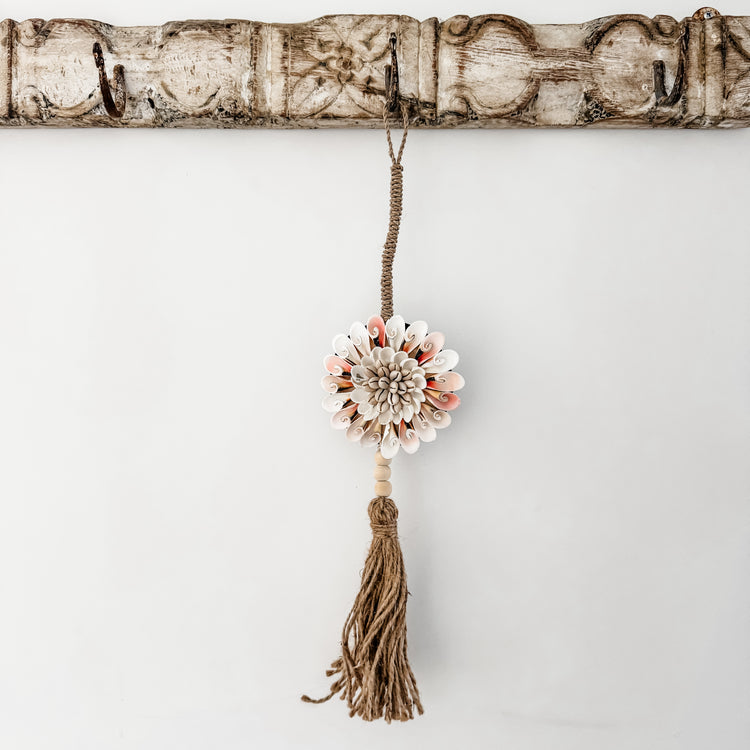 Coastal Bloom Tassel Hanging – Blush Mix