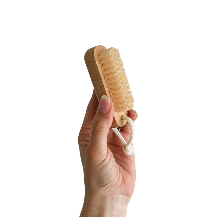 Bathe Wood Nail Brush