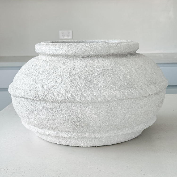Rovenna Composite Vase