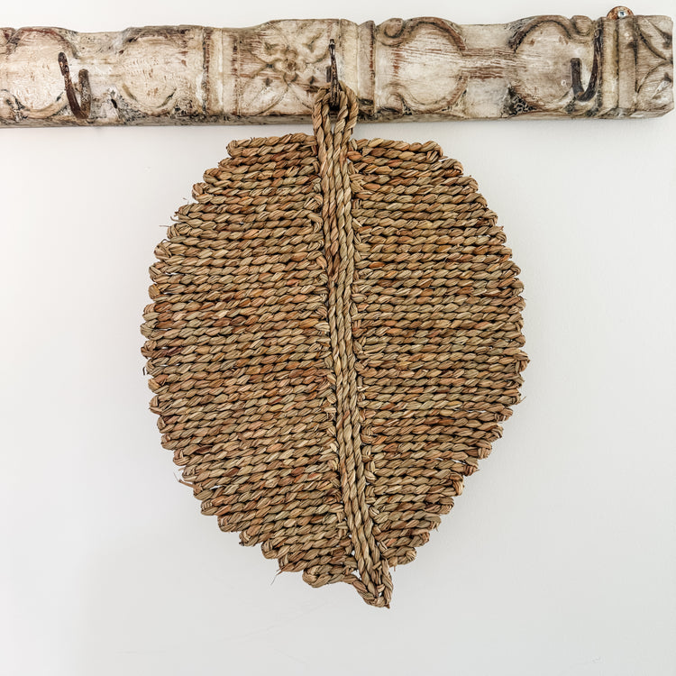 Handwoven Leaf Placemats & Wall Hanging – 48x35cm