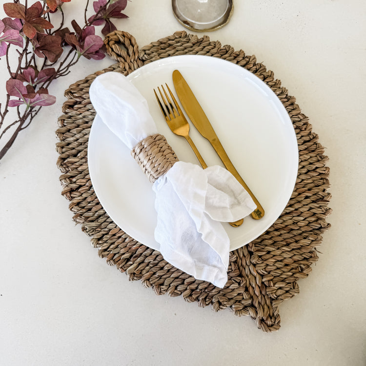 Handwoven Leaf Placemats & Wall Hanging – 48x35cm