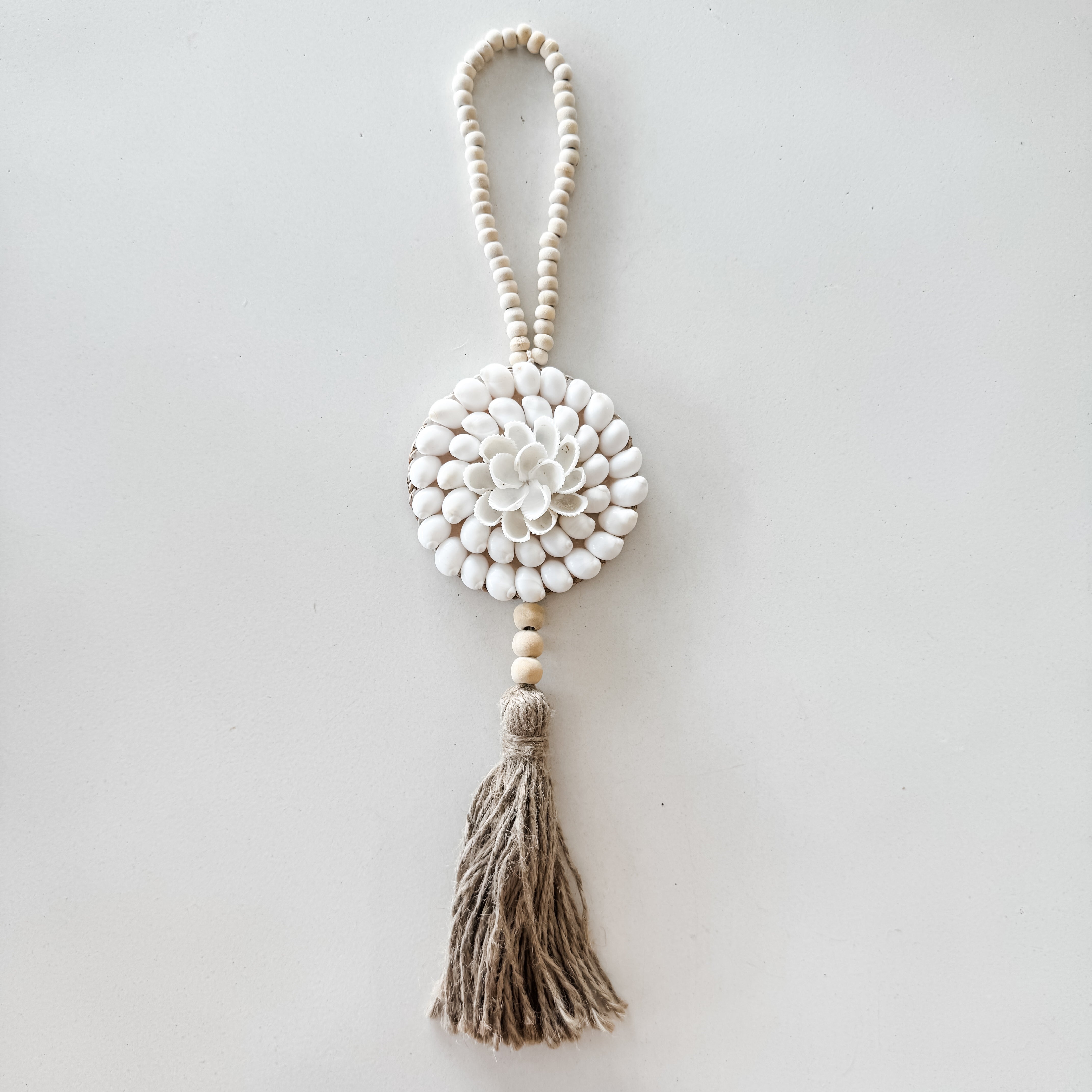 Shell Shield Flower Tassel White Shell