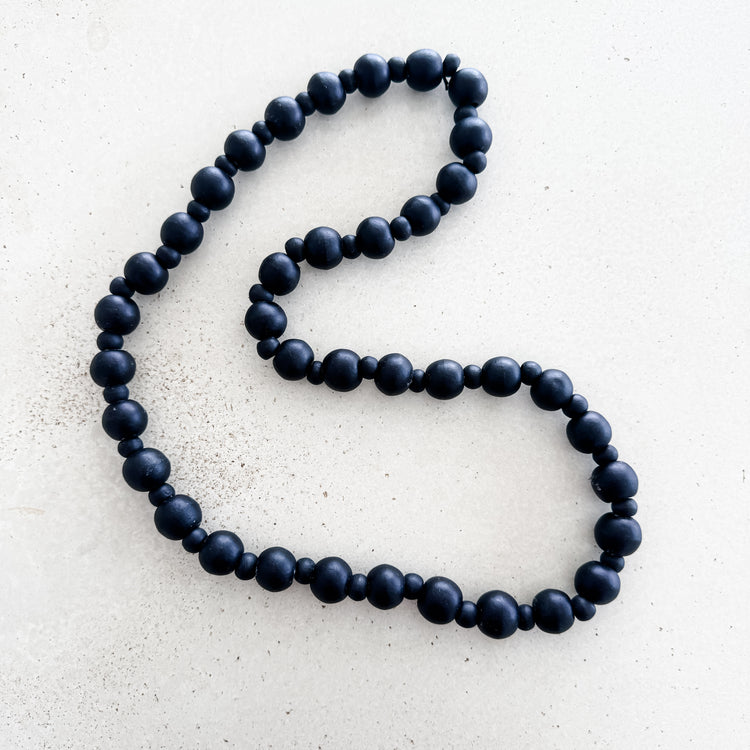 Noir Timber Bead Necklace