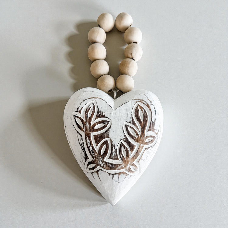Heart Hanging | White