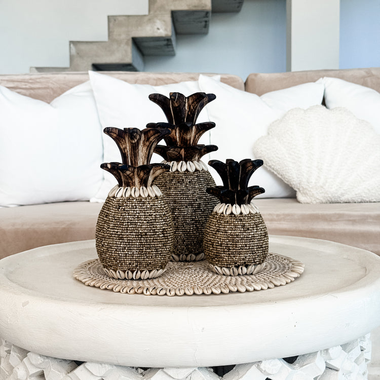 Coastal Beaded Pineapple – Natural