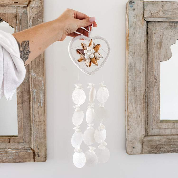 Heart Bloom Shell Chime