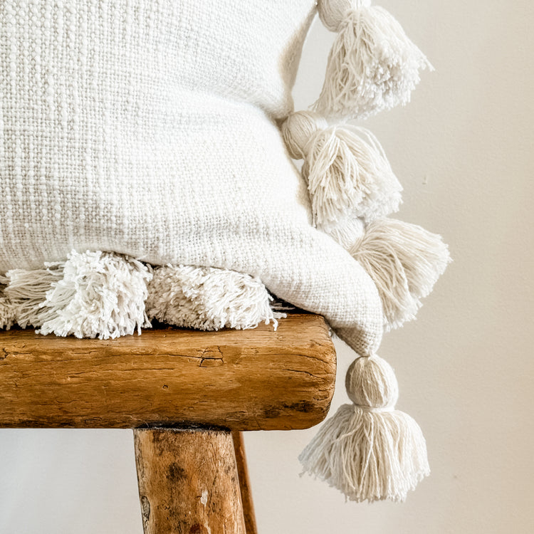 Maklak Tassel Cushion Cover – White | 45x45cm