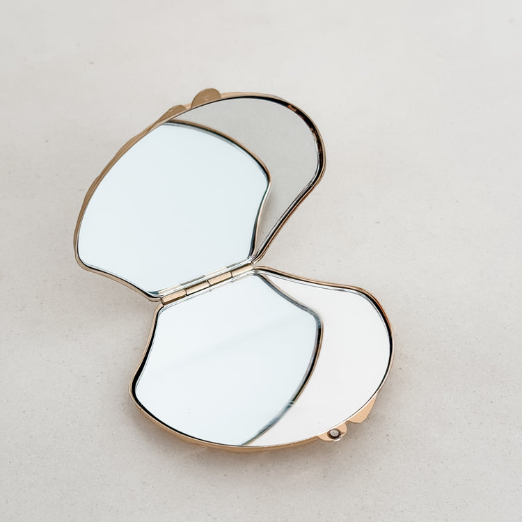 Shell Compact Mirror