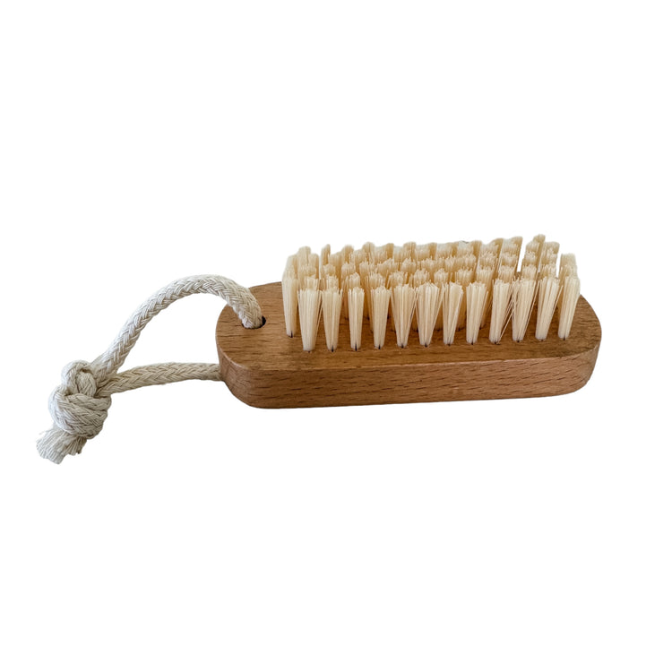 Bathe Wood Nail Brush