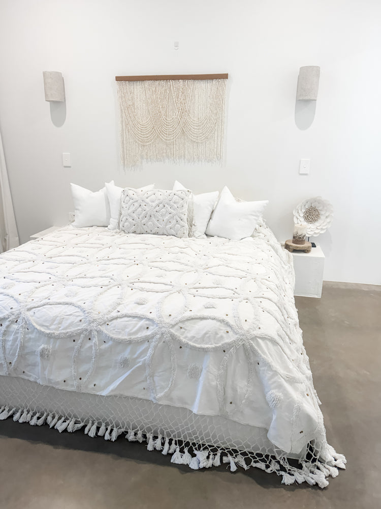 Coastal Cascade Wall Hanging | Conch Shell