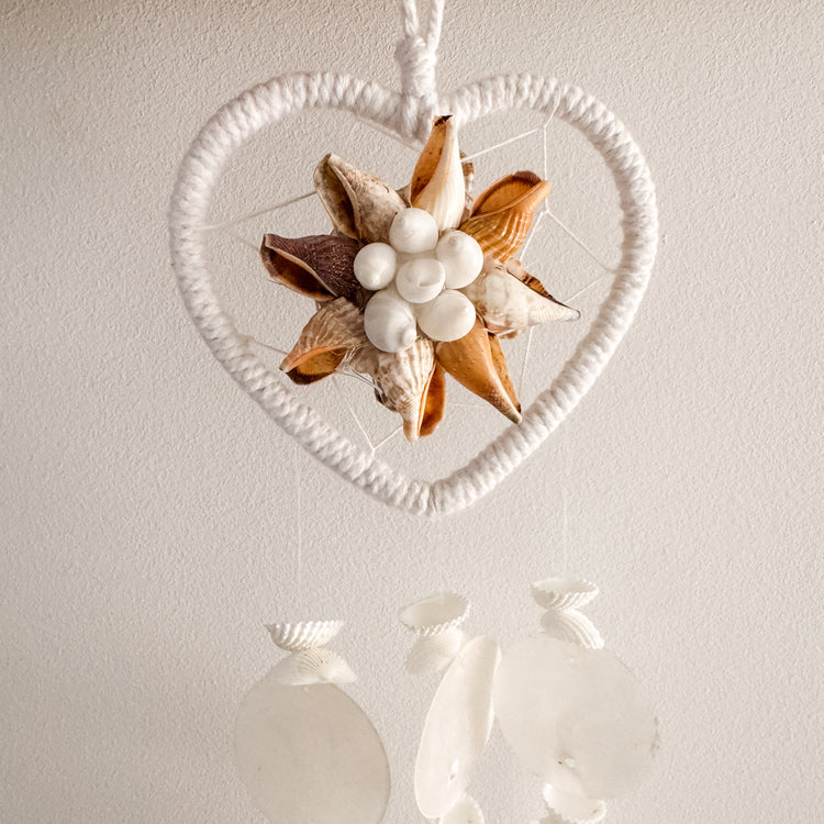 Heart Bloom Shell Chime