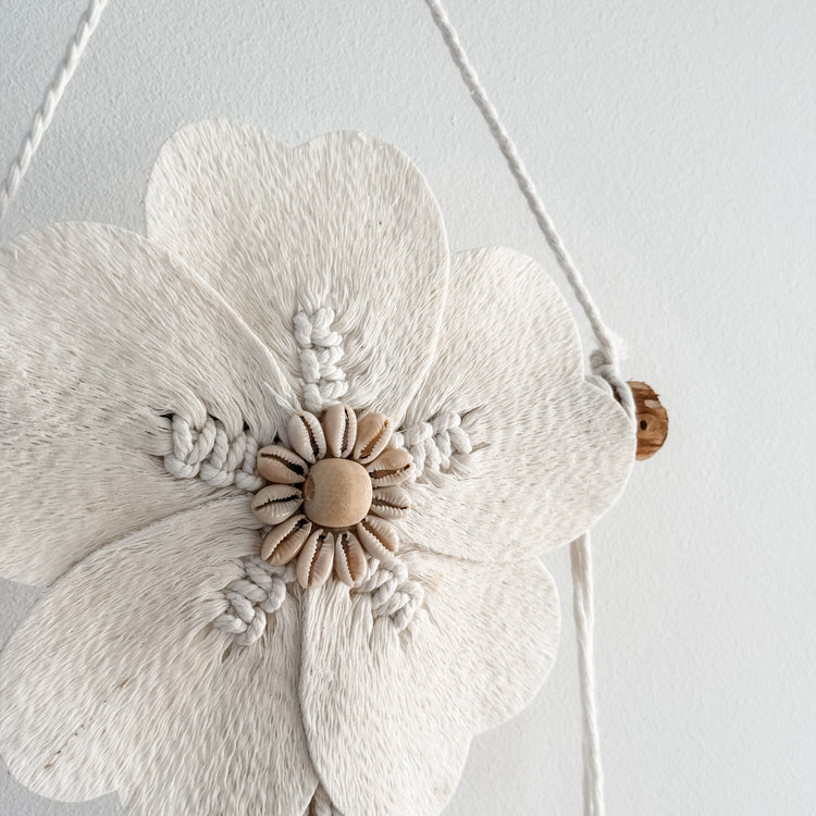 Flower & Leaf Wall Hanging