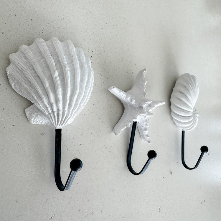 Coastal Shell Trio – Resin Wall Hook Set (3)