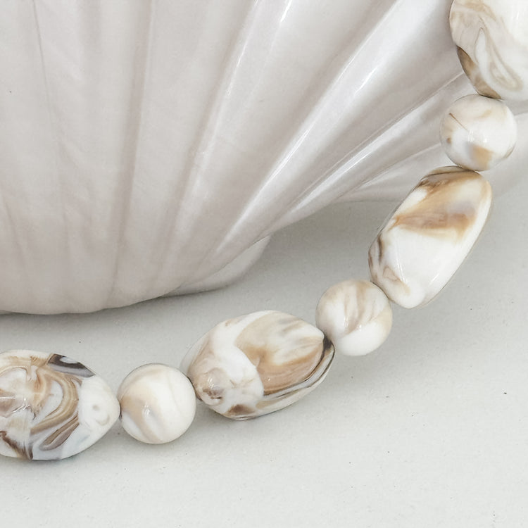 Pearl Shell Clutch Handbag | Willow & the Waves Collection