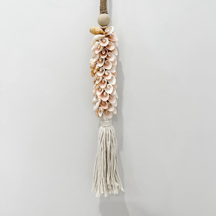 Blush Shell Wall Tassel