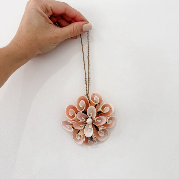 Coral Bloom Shell Hanging