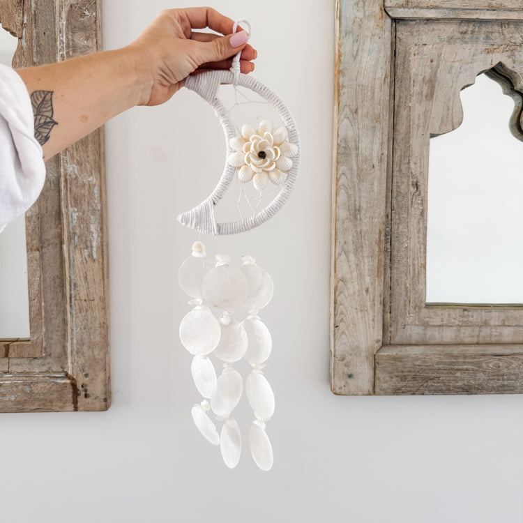 Moonlight Shell Chime