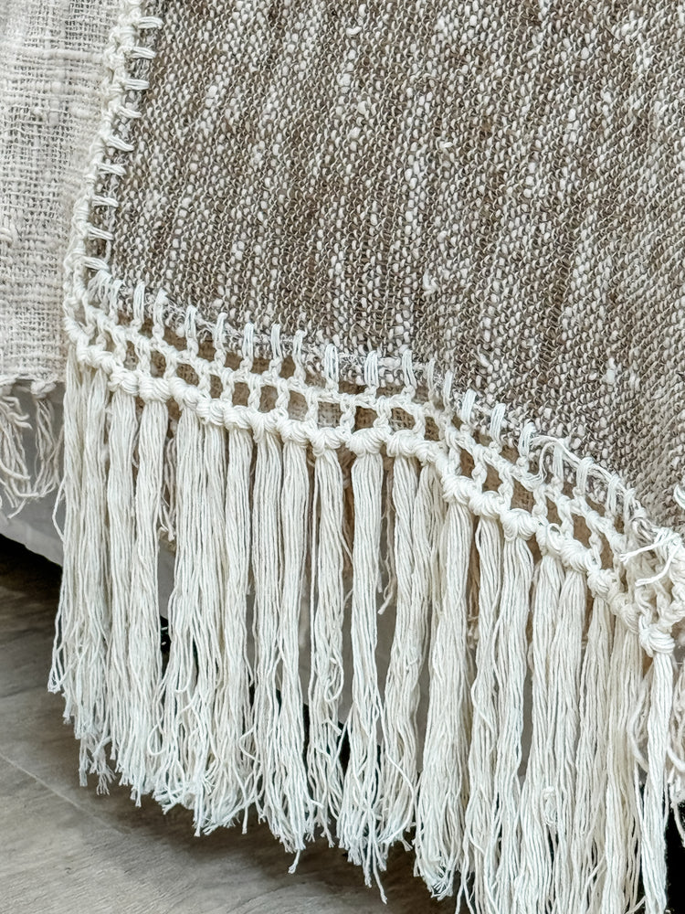 Husk Bed Runner | Table Runner | Fringe | 47x230cm