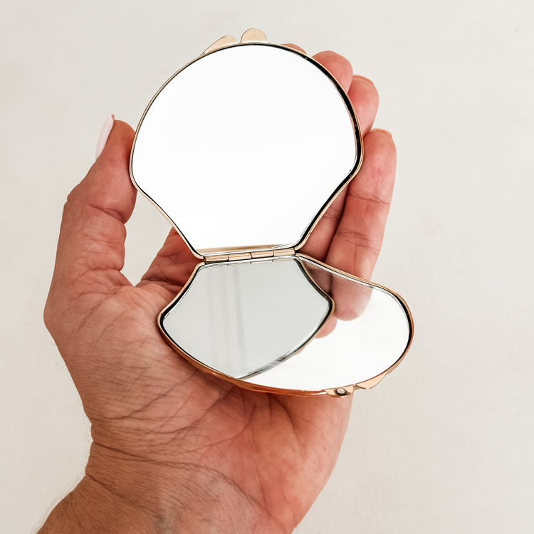 Shell Compact Mirror