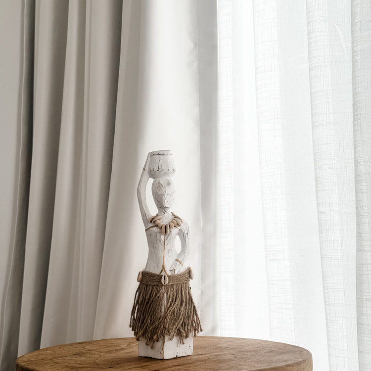 Coastal Island Tribal Lady Statue – Whitewash