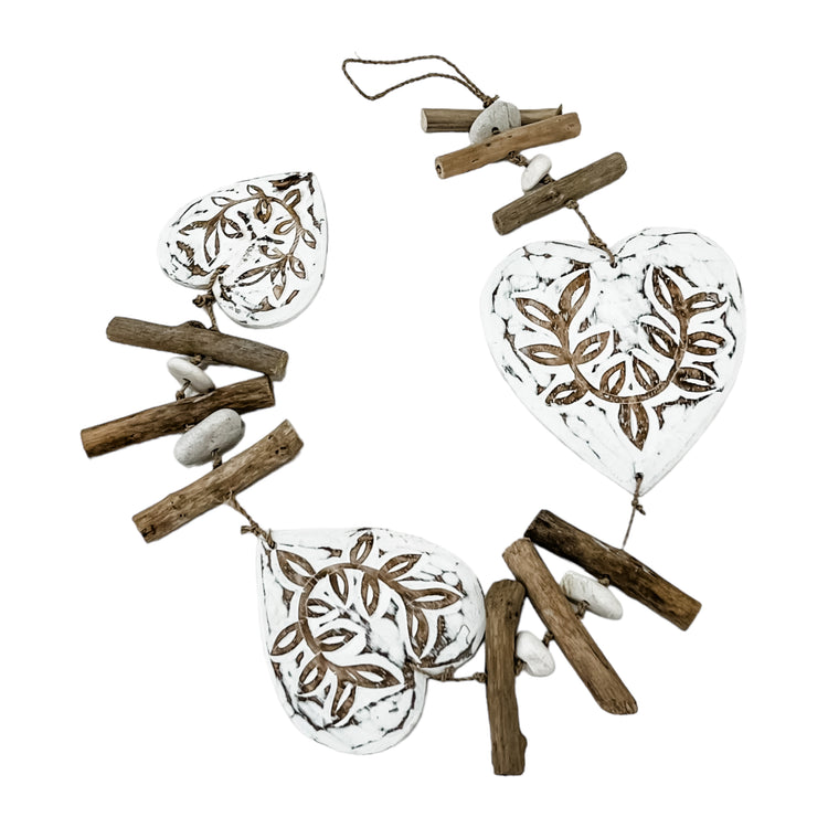 Driftwood Hearts Garland