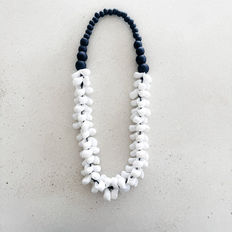 Black & White Shell Necklace