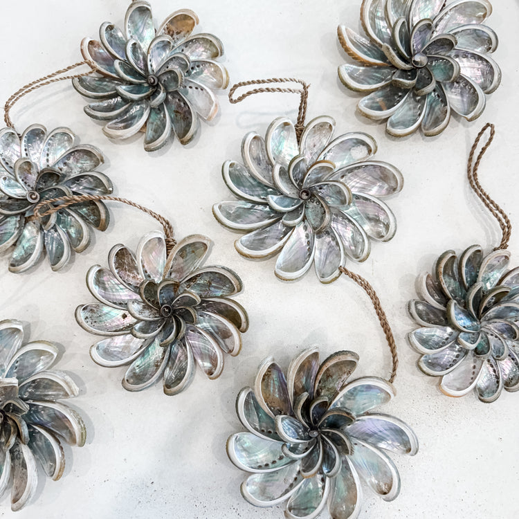 Natural Abalone Blossom Wall Hanging – 16cm
