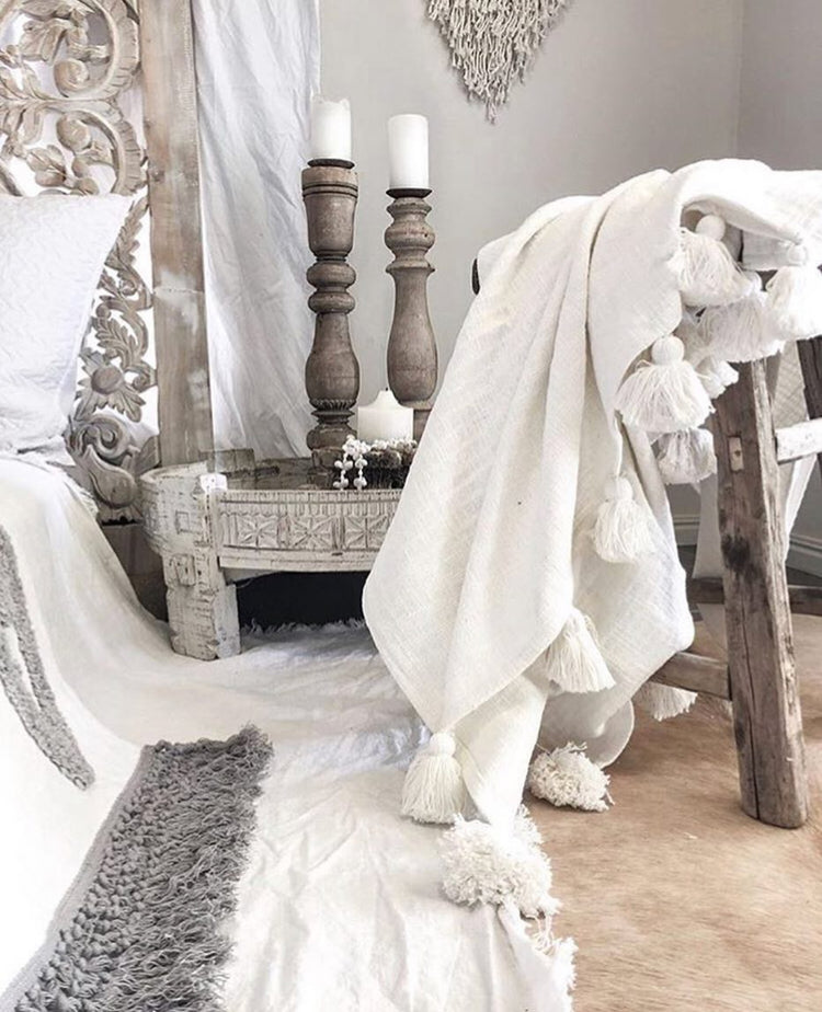 Maklak Tassel Throw | White | Willow & Beech Essentials Collection