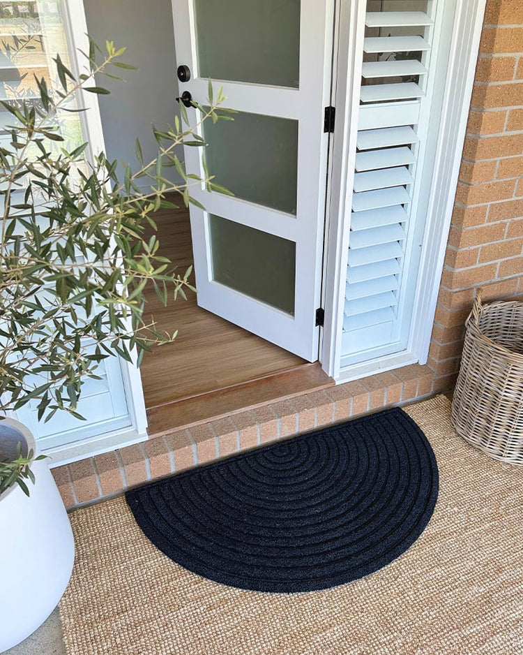 Arch Impression Mate Black