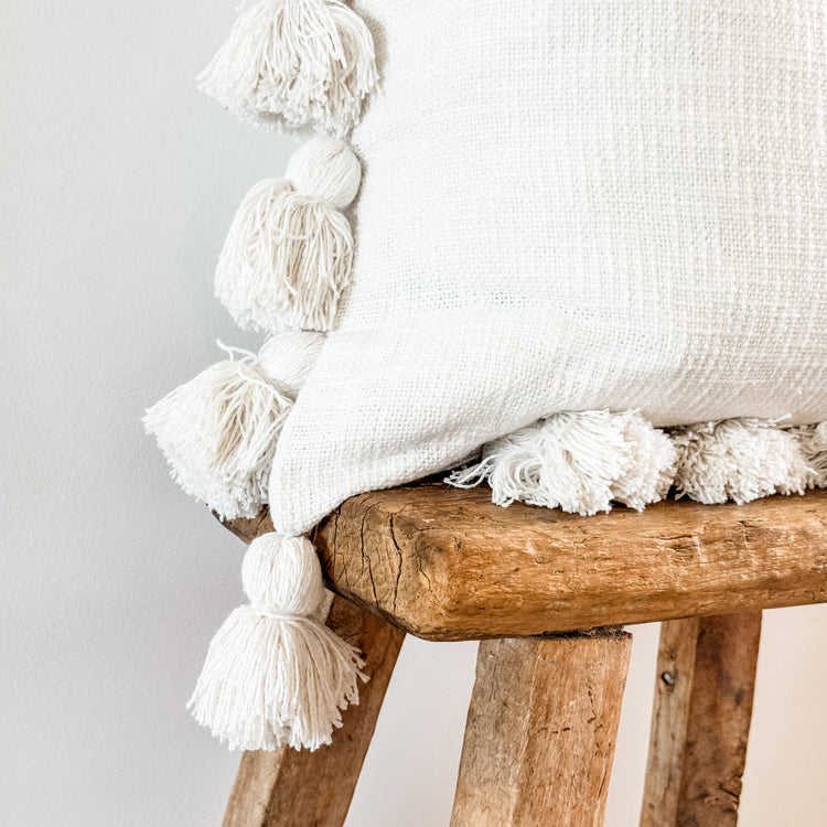 Maklak Tassel Cushion Cover – White | 45x45cm