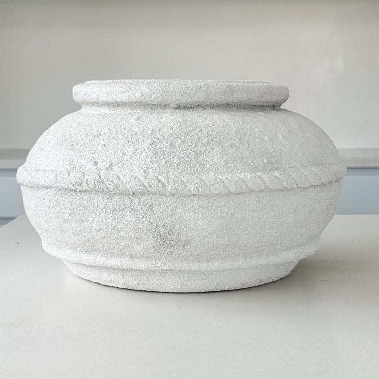 Rovenna Composite Vase