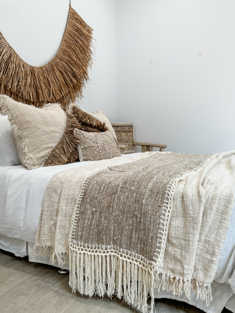 Husk Bed Runner | Table Runner | Fringe | 47x230cm