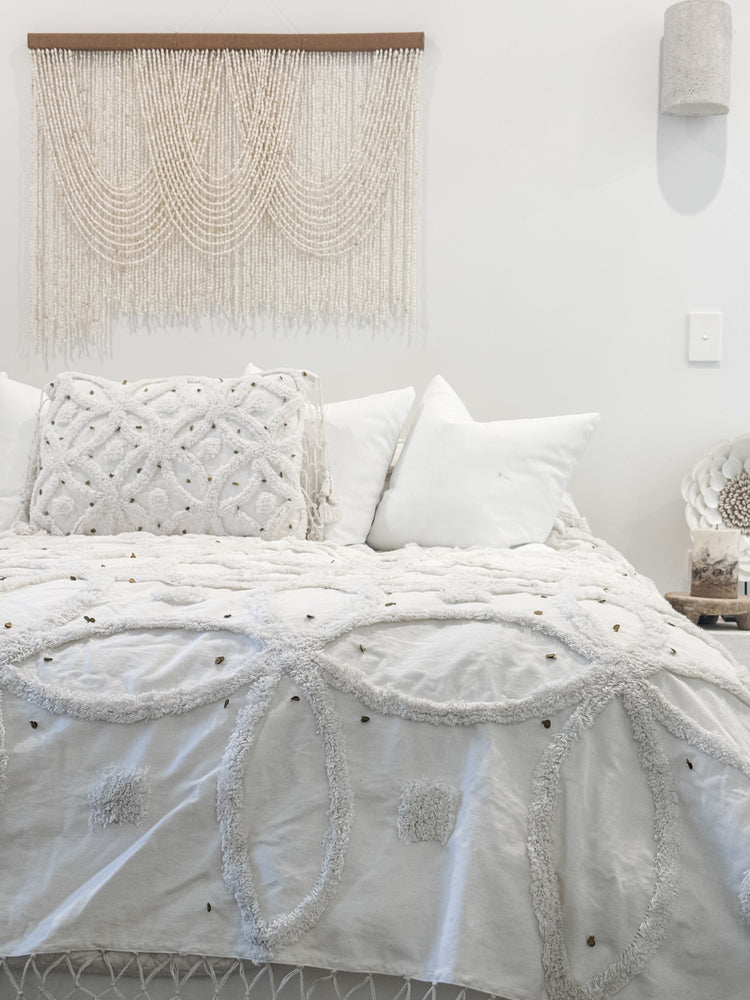 Coastal Cascade Wall Hanging | Conch Shell