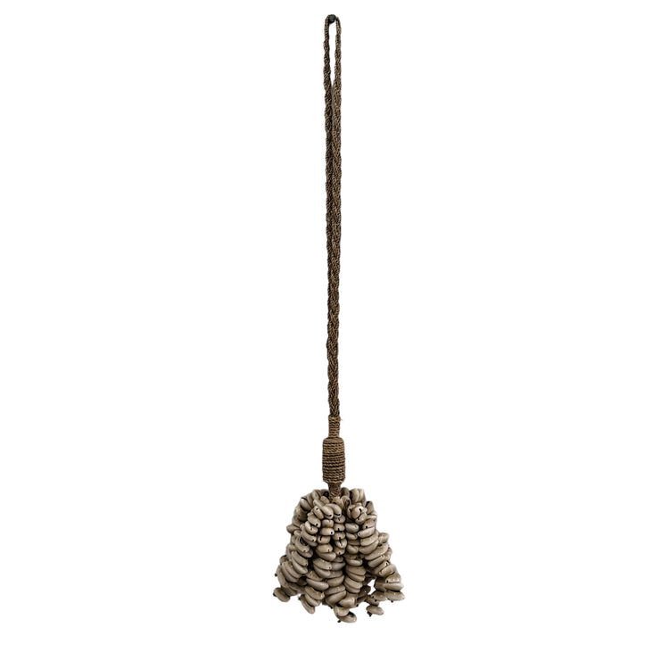 Isle Shell Tassel | Cowrie
