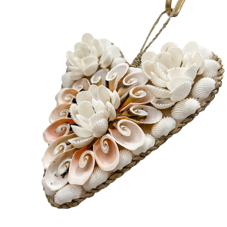 Fleur Hanging Shell Heart