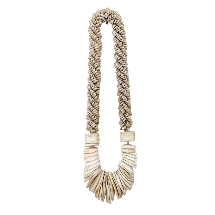 Cove Decorative Shell Necklace