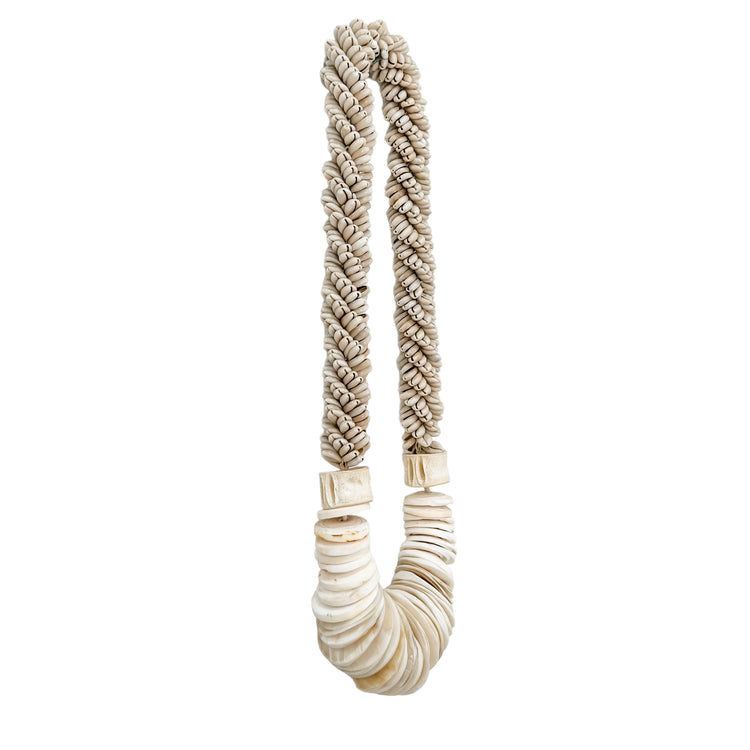 Cove Decorative Shell Necklace