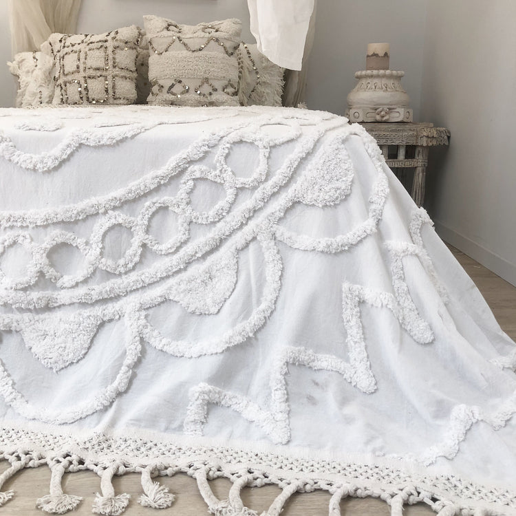 Halayah ‘Sanctuary’ Throw Boho Decor