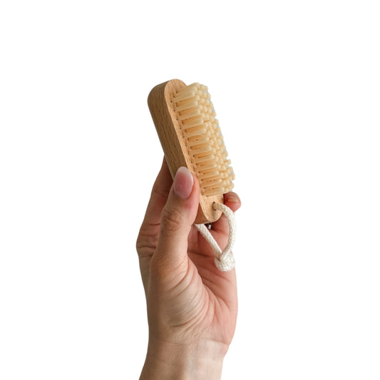 Bathe Wood Nail Brush