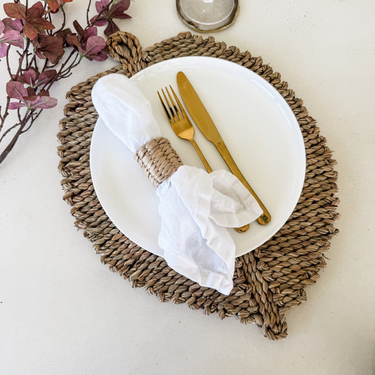 Handwoven Leaf Placemats & Wall Hanging – 48x35cm