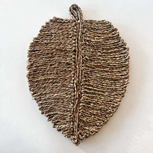 Handwoven Leaf Placemats & Wall Hanging – 48x35cm