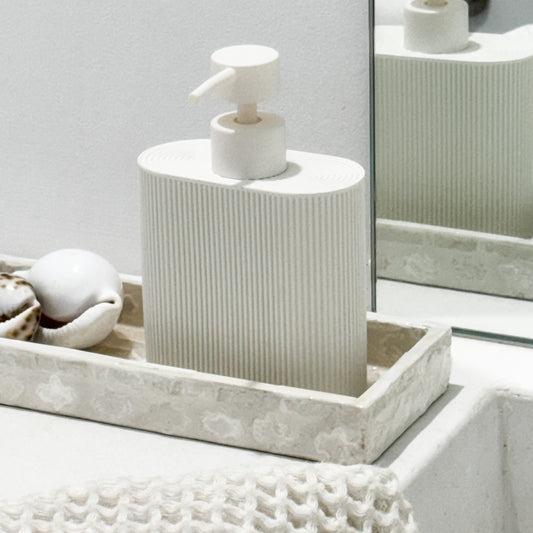 Sid Ribbed Resin Dispenser – Ivory