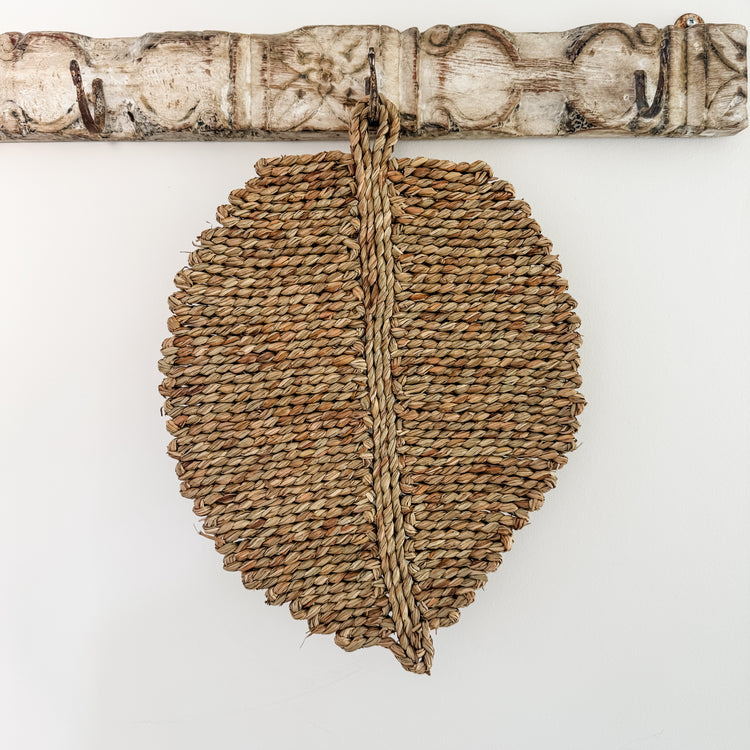 Handwoven Leaf Placemats & Wall Hanging – 48x35cm