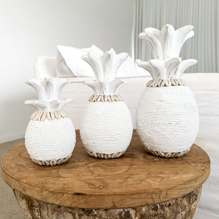 Coastal Beaded Pineapple – White