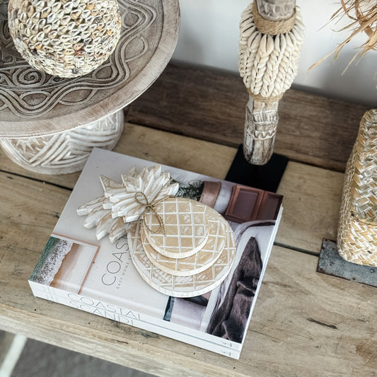 Coastal Carved Pineapple Bundle | Natural