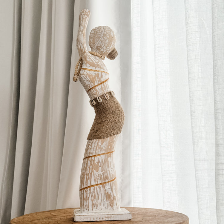 Coastal Island Tribal Lady Statue – Shell Belt