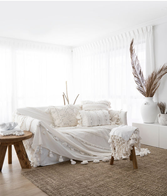 Harper Moroccan Wedding Throw – White