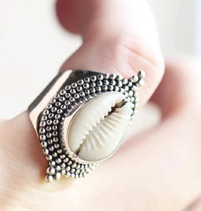 Shell Ring Silver Cowrie Shield Shell Ring | Silver | Willow & the Waves Collection