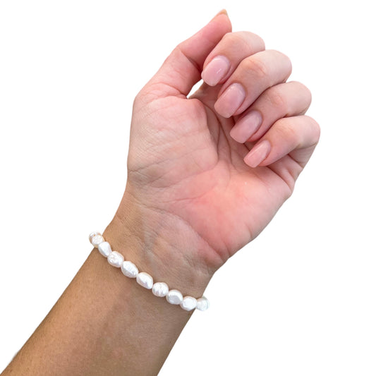 Freshwater Pearl Bracelet | Willow & the Waves Collection