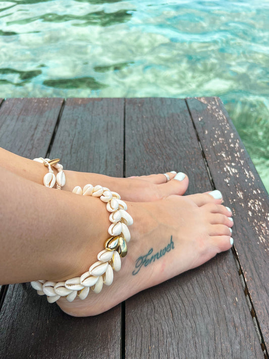 Bermuda Cowrie Anklet | Willow & the Waves Collection